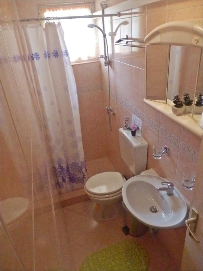 App Veselica Apartment Umag Exterior photo